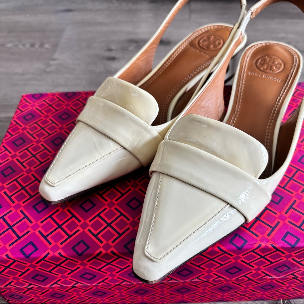 Elegant Tory Burch Slingback